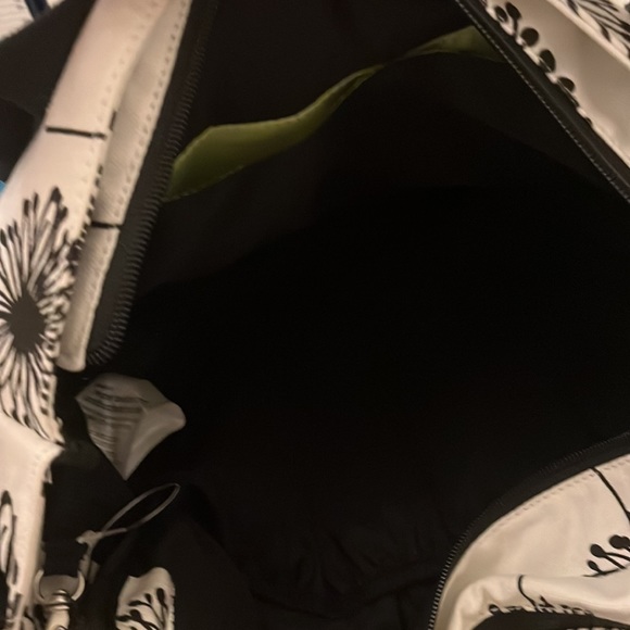 Brand new diaper bag never used. - Picture 2 of 6